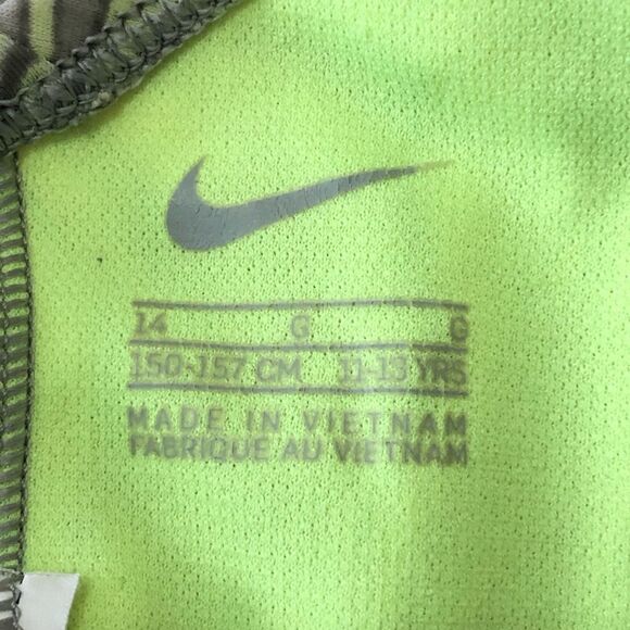 nike Size Large (11-13yrs) Yellow Neon/Black Activewear Tank Top - Picture 4 of 4